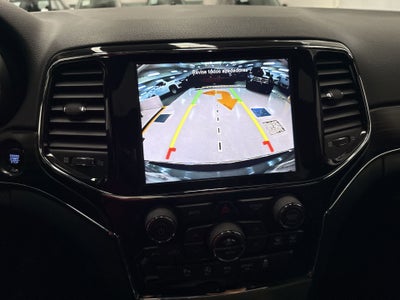 2021 Jeep GRAND CHEROKEE LIMITED LUJO V6