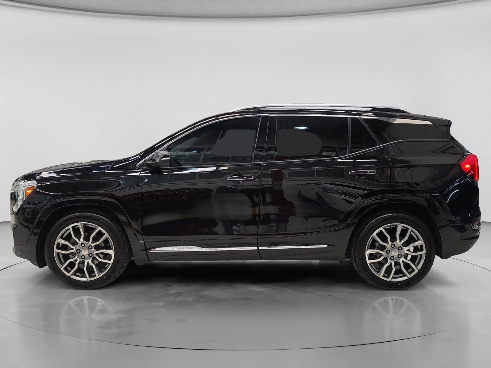 2024 GMC TERRAIN DENALI D