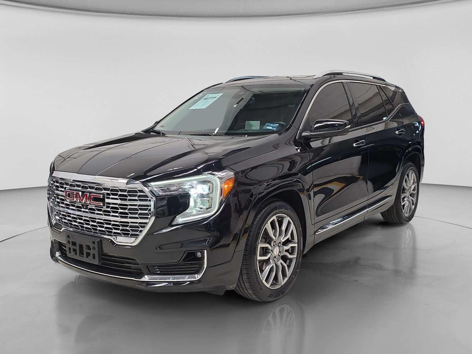 2024 GMC TERRAIN DENALI D