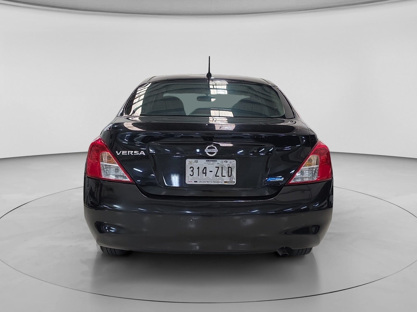 2014 Nissan VERSA ADVANCE TA AC
