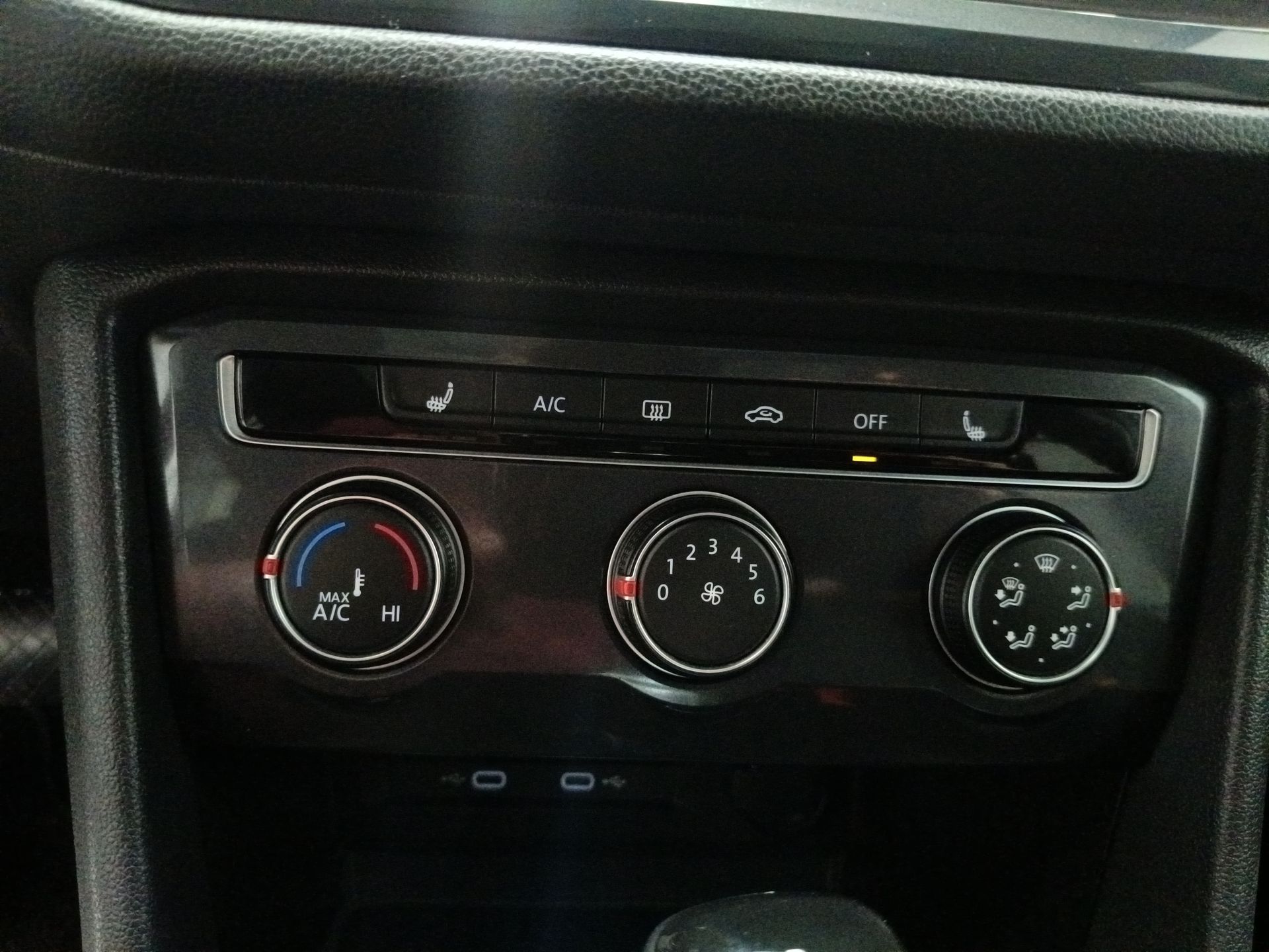 2023 Volkswagen TIGUAN COMFORTLINE