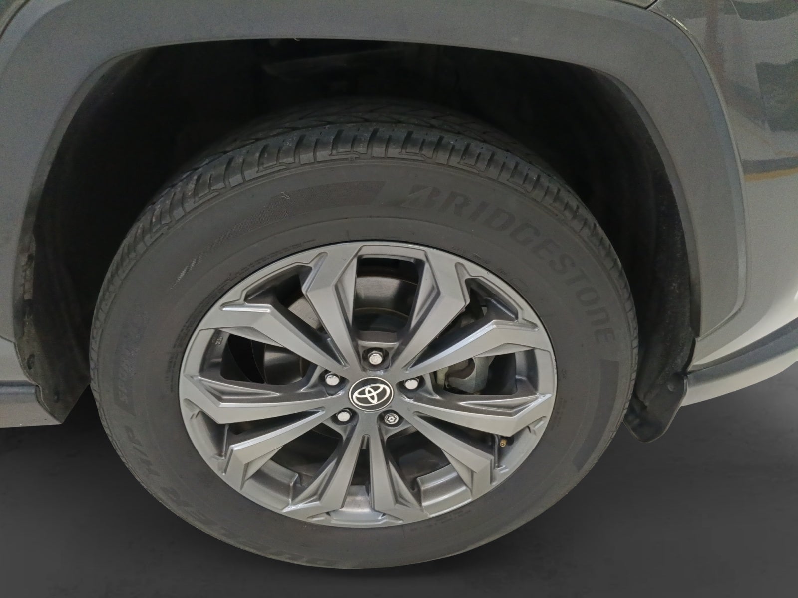 2022 Toyota RAV4 LIMITED HV