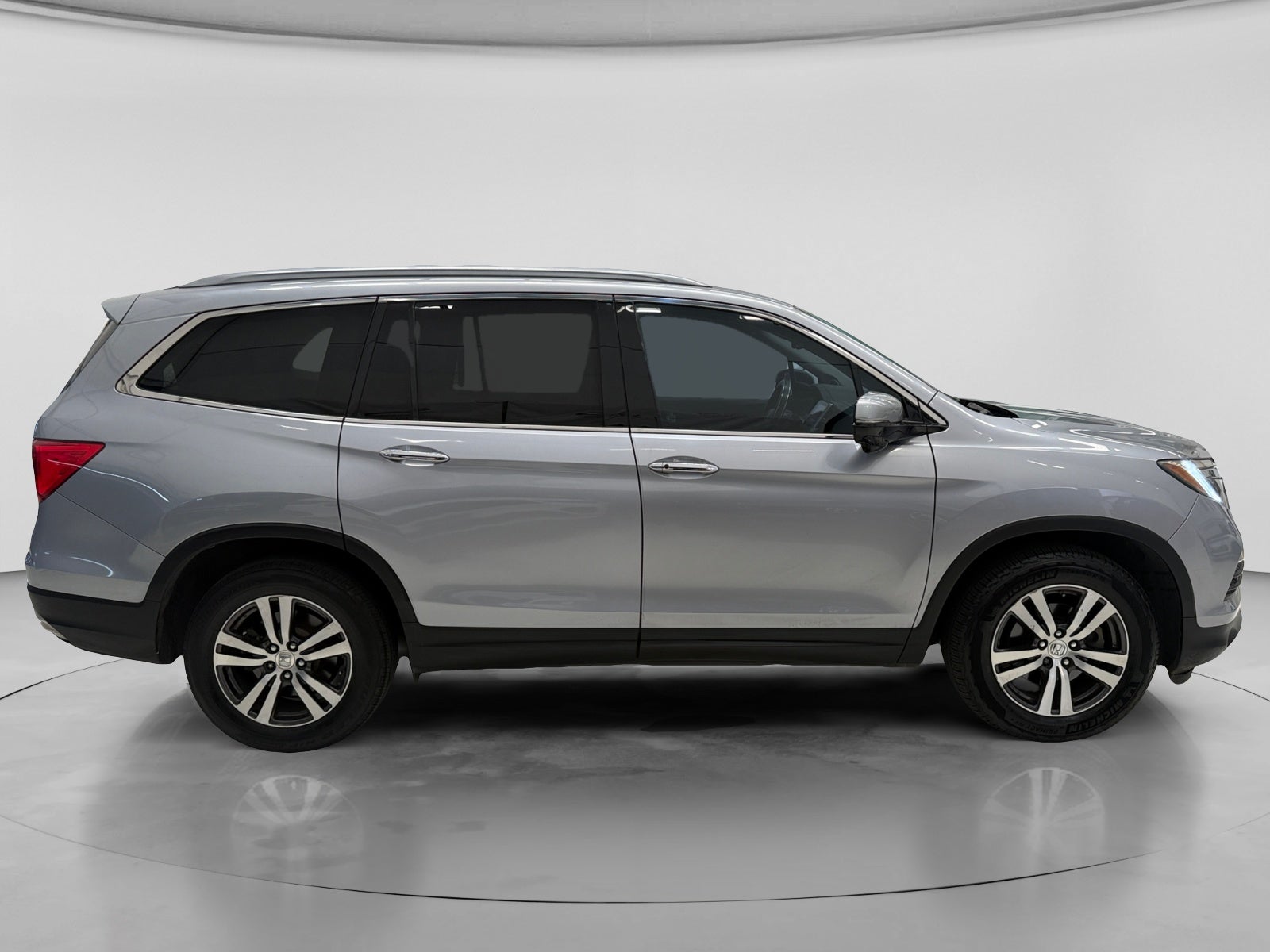 2018 Honda PILOT PILOT TOURING
