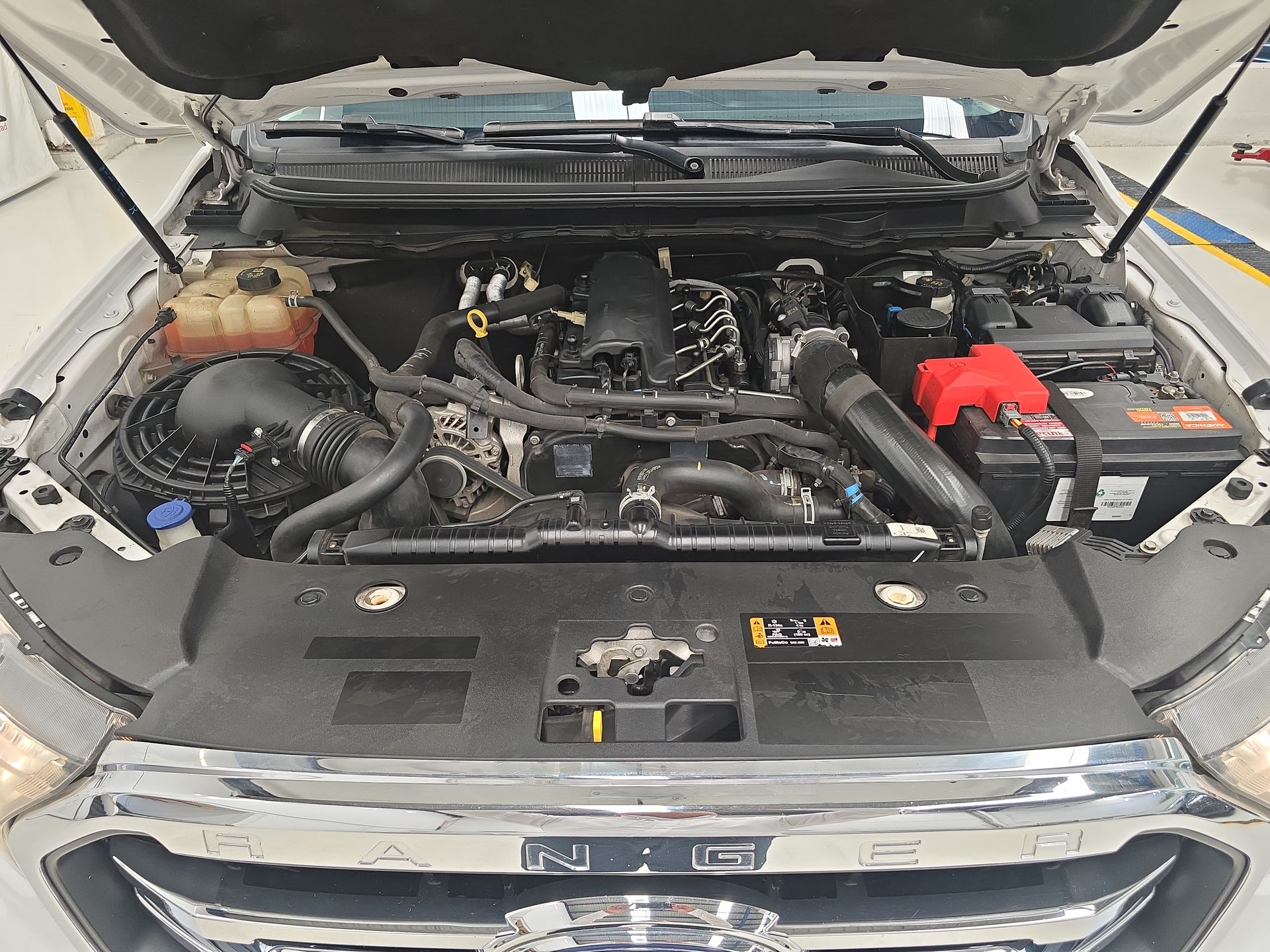 2021 Ford RANGER XLT CREW CAB DIESEL 3.2L I5 6VEL 4X4 TA