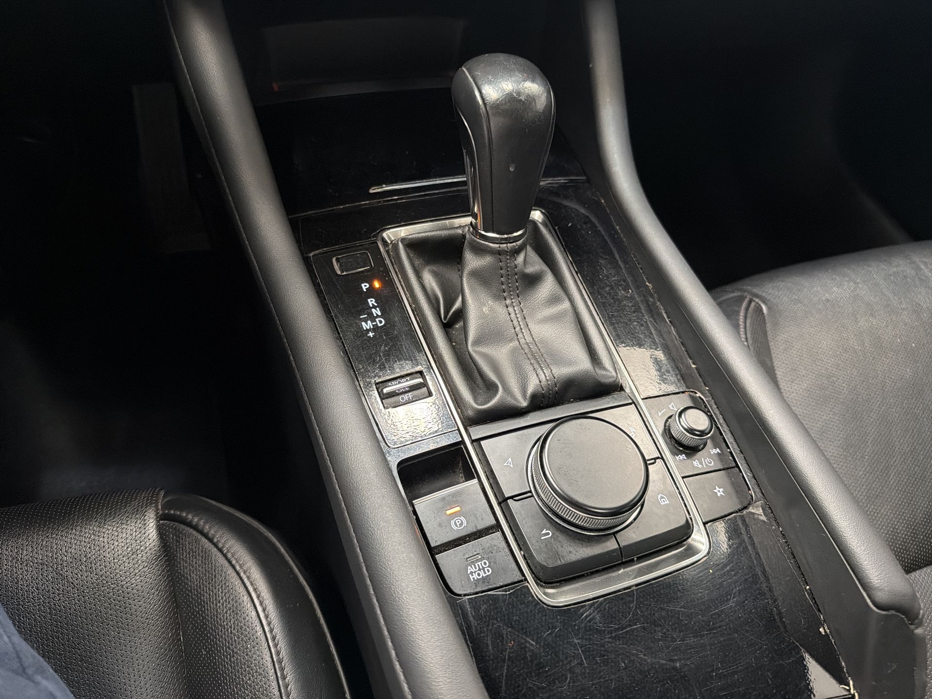 2021 Mazda Mazda 3 I GRAND TOURING TA