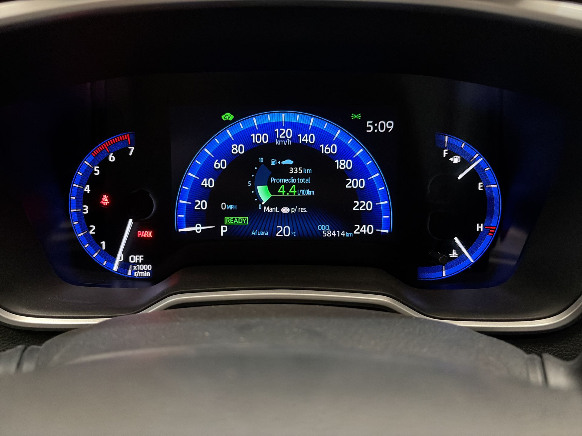 2022 Toyota COROLLA LE HV