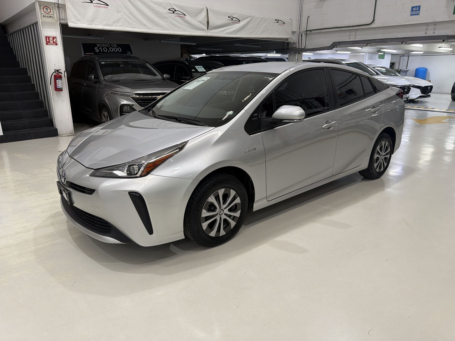 2022 Toyota PRIUS BASE BASE
