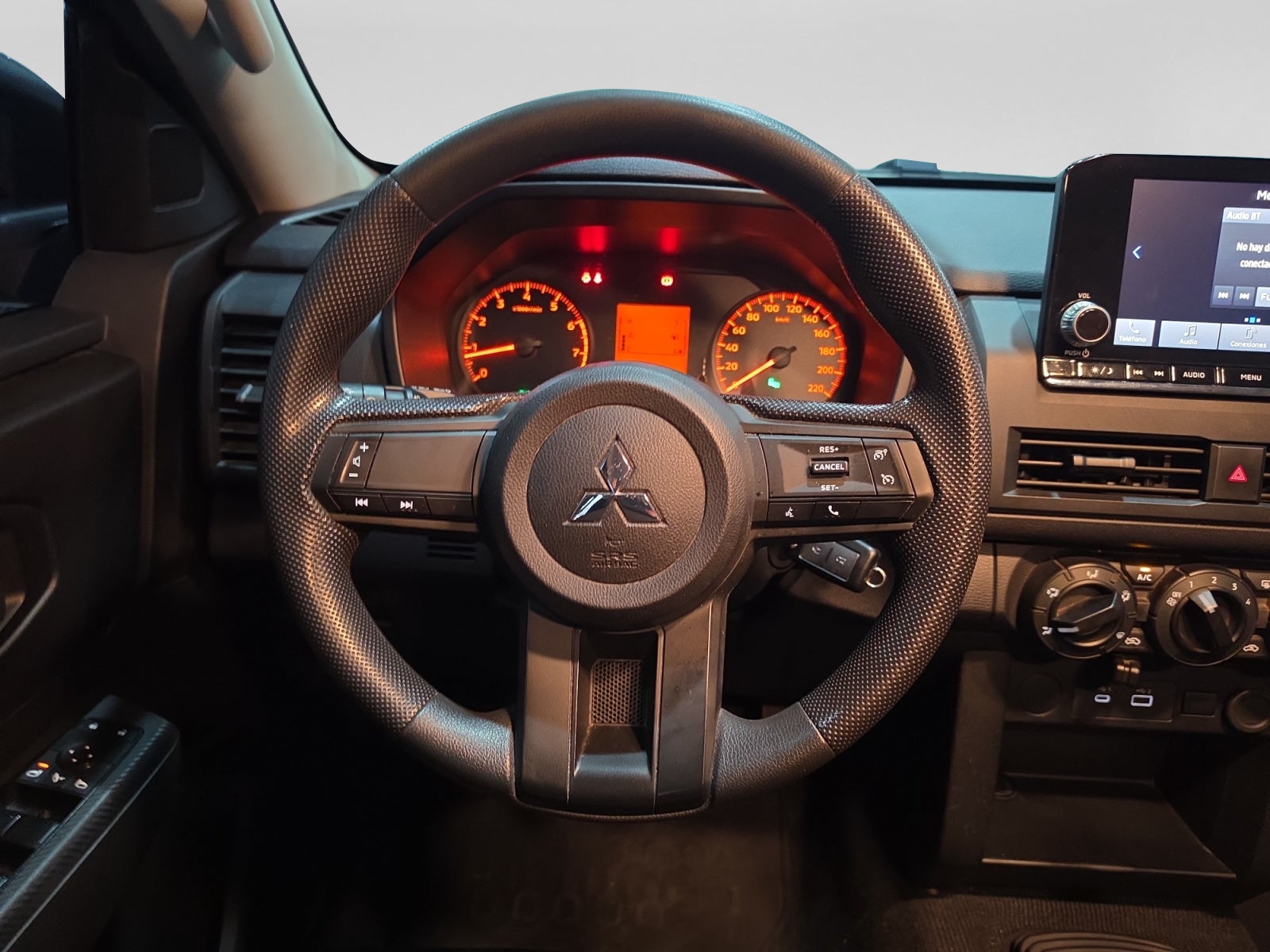 2025 Mitsubishi L200 GLX TM 4X2 GAS