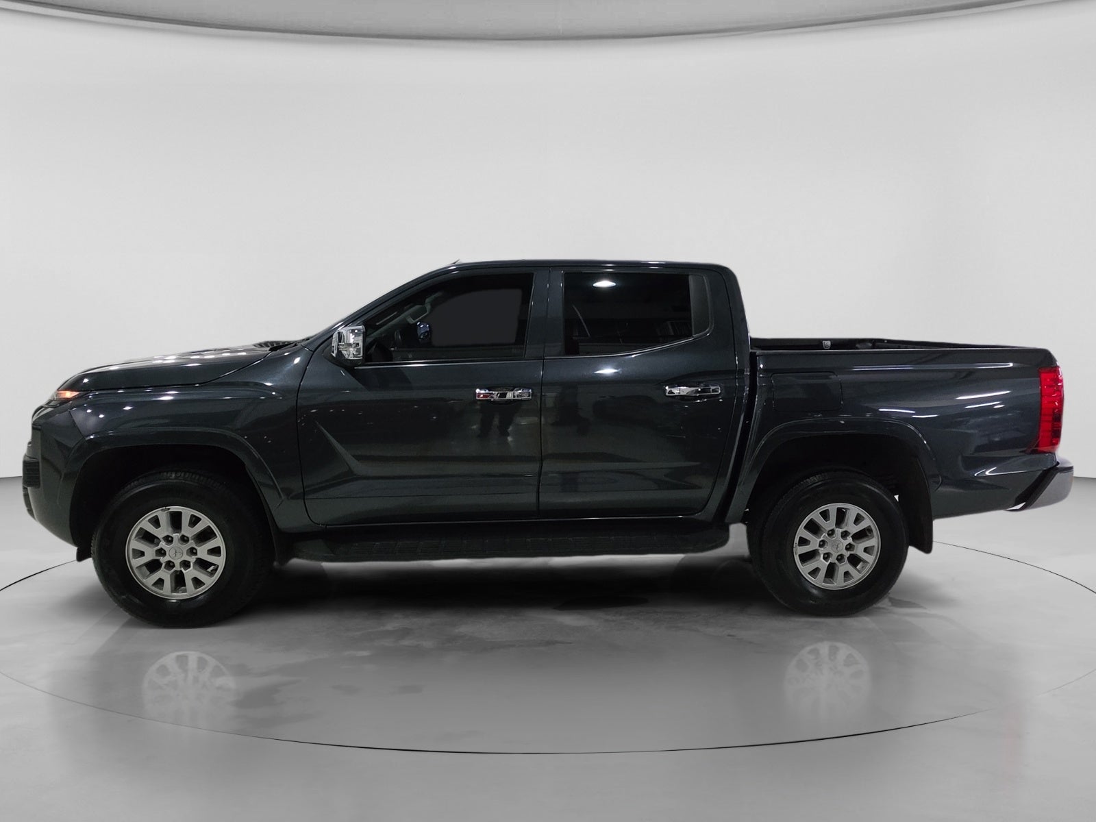 2025 Mitsubishi L200 GLX TM 4X2 GAS