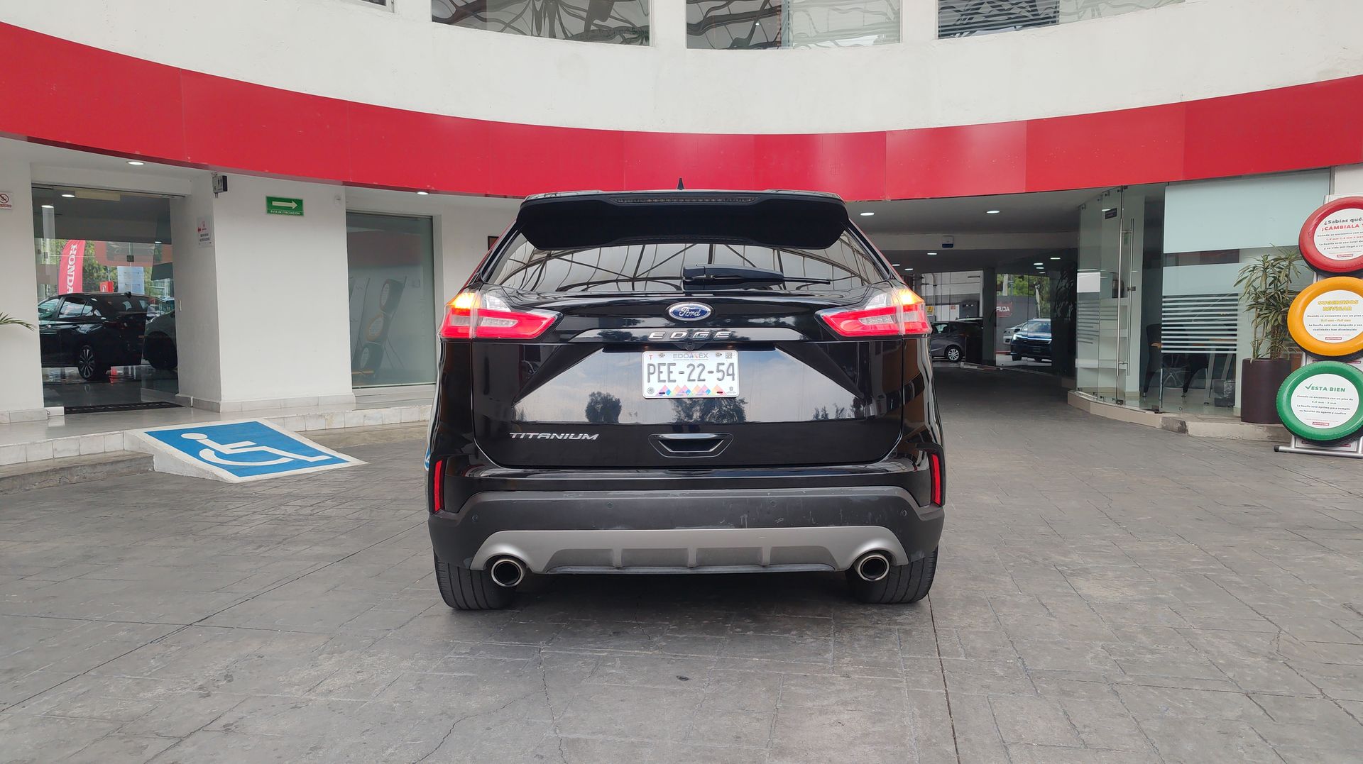 2022 Ford EDGE TITANIUM FWD 2.0 GTDI