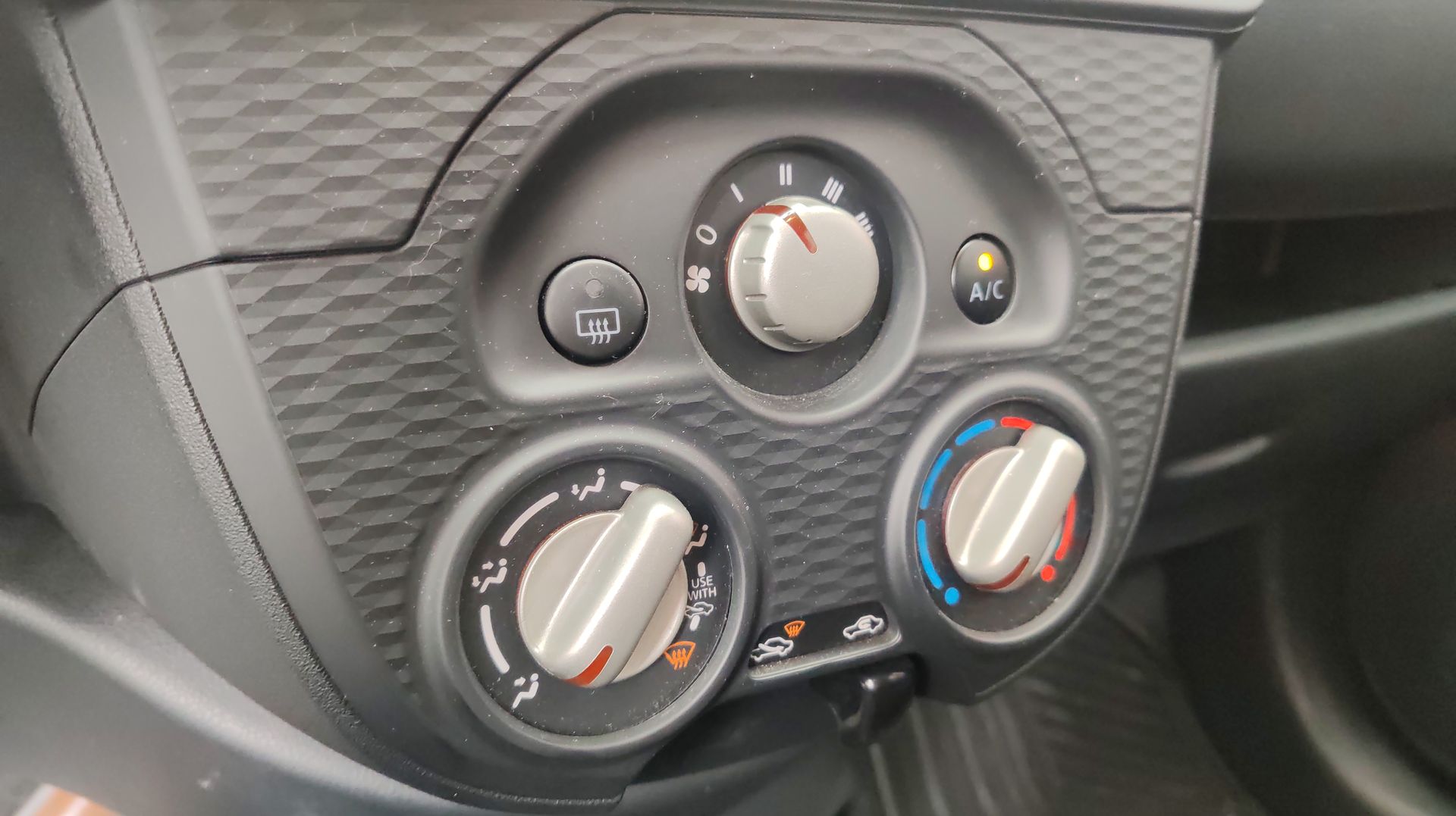 2024 Nissan MARCH MARCH SENSE TM 24