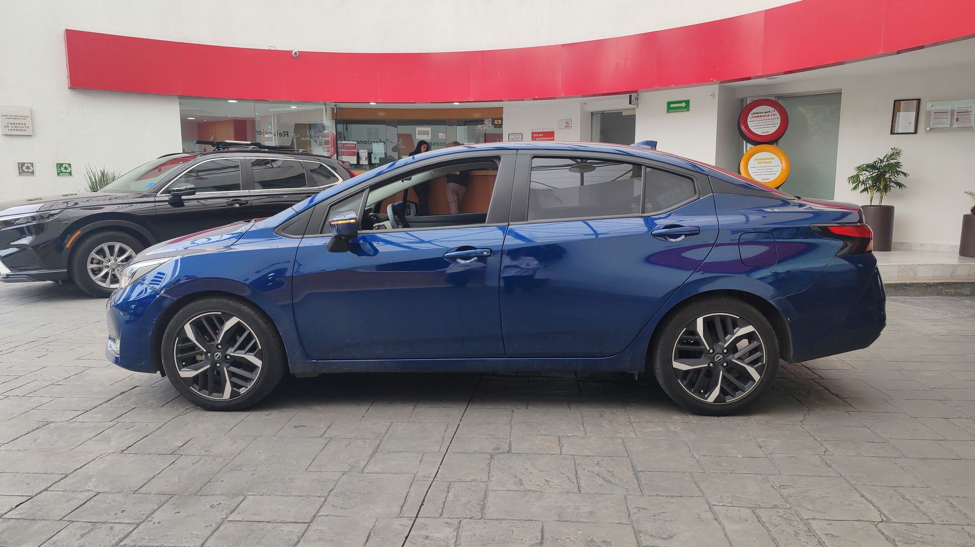 2023 Nissan VERSA EXCLUSIVE CVT 23