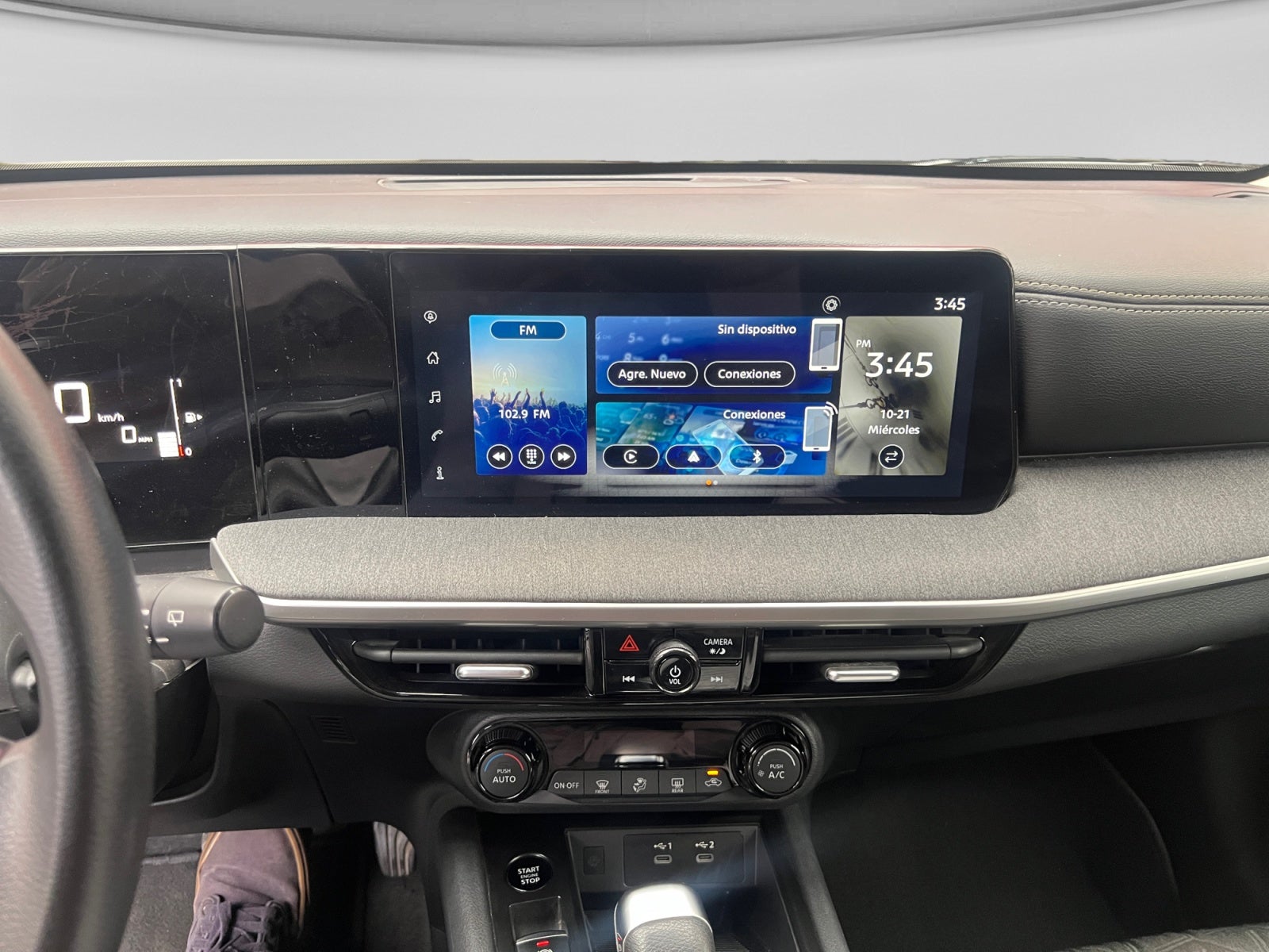 2025 Nissan KICKS ADVANCE CVT 25