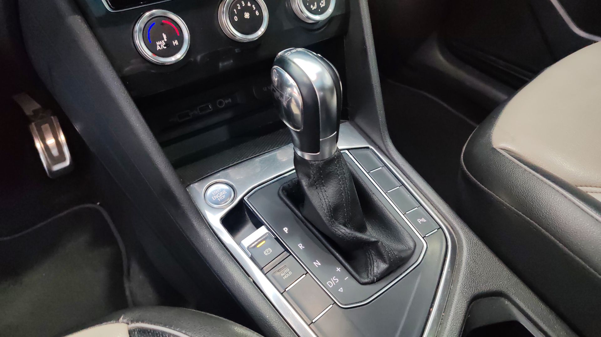 2019 Volkswagen TIGUAN TIGUAN COMFORTLINE