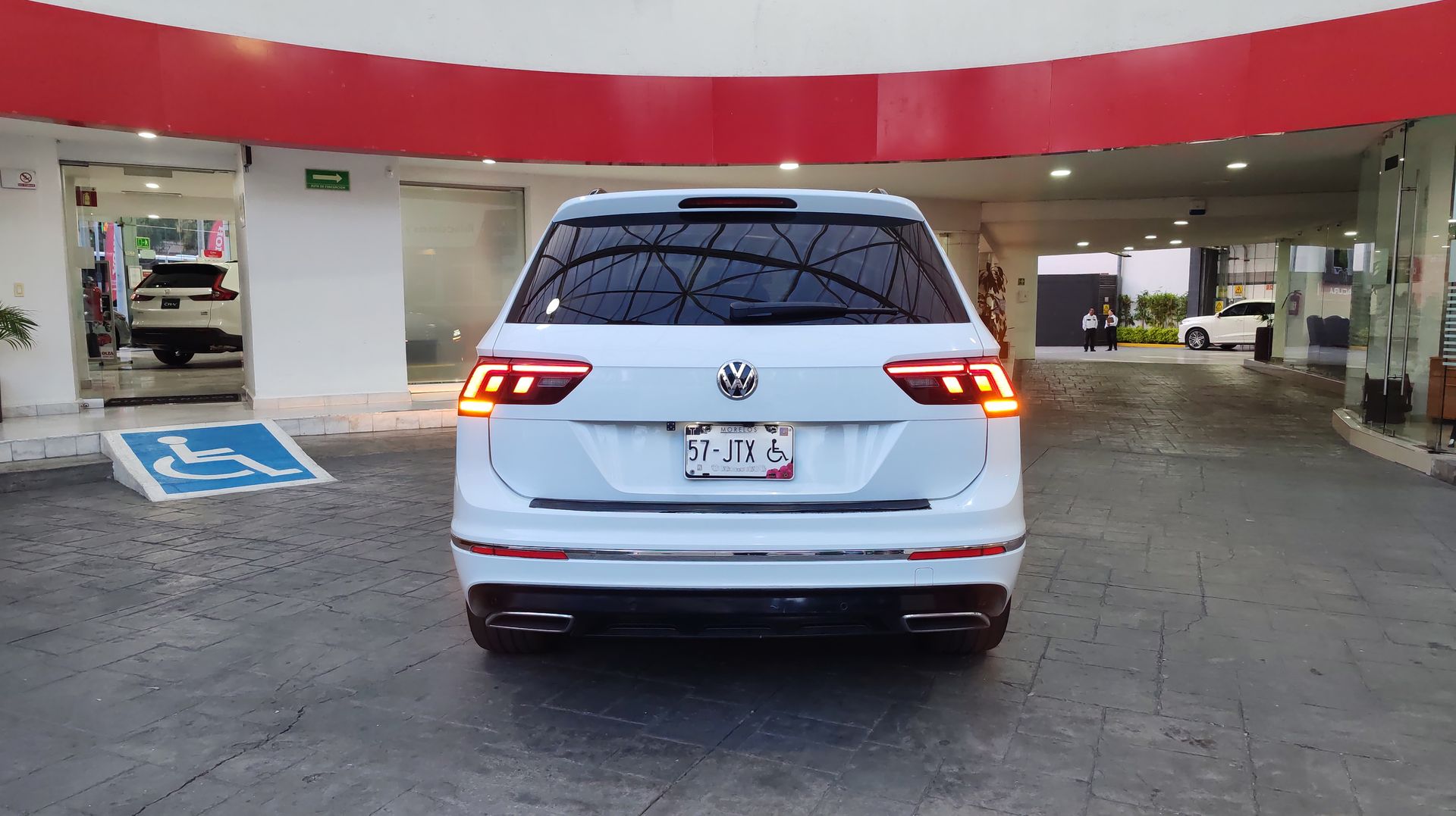 2019 Volkswagen TIGUAN TIGUAN COMFORTLINE