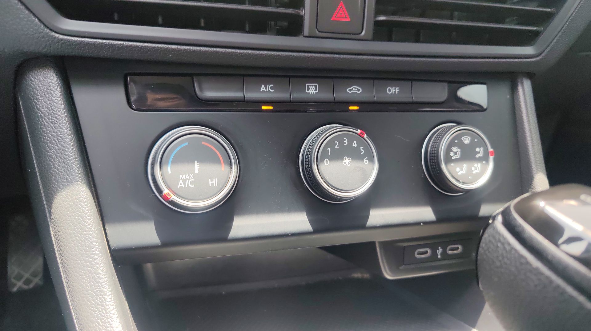 2024 Volkswagen JETTA TRENDLINE TIP.