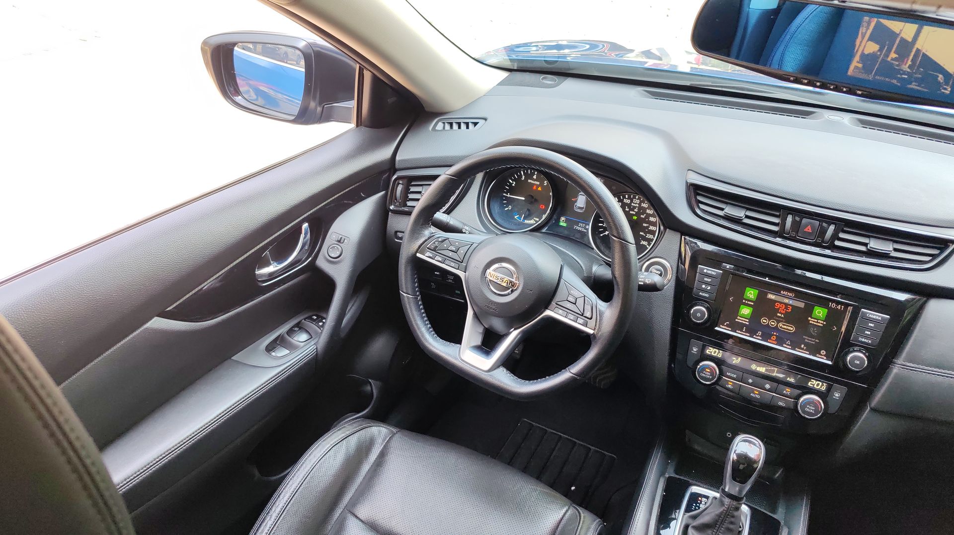 2021 Nissan X-TRAIL HYBRID CVT 2.0 LTS 4 CIL 21