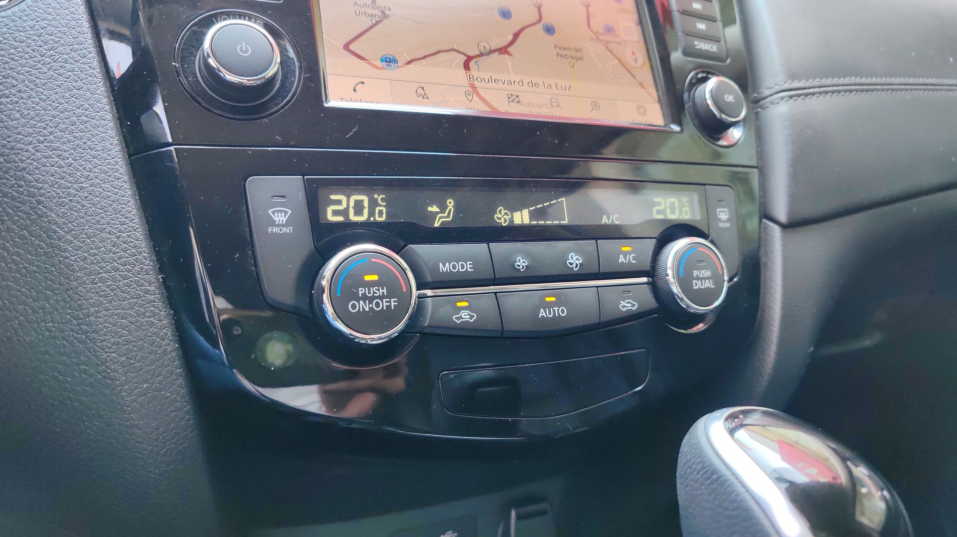 2021 Nissan X-TRAIL HYBRID CVT 2.0 LTS 4 CIL 21