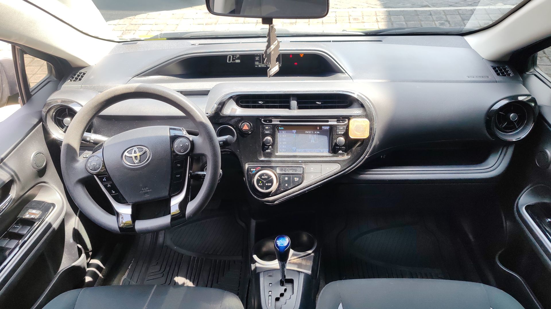 2018 Toyota PRIUS 1.5 HYBRID AUTO