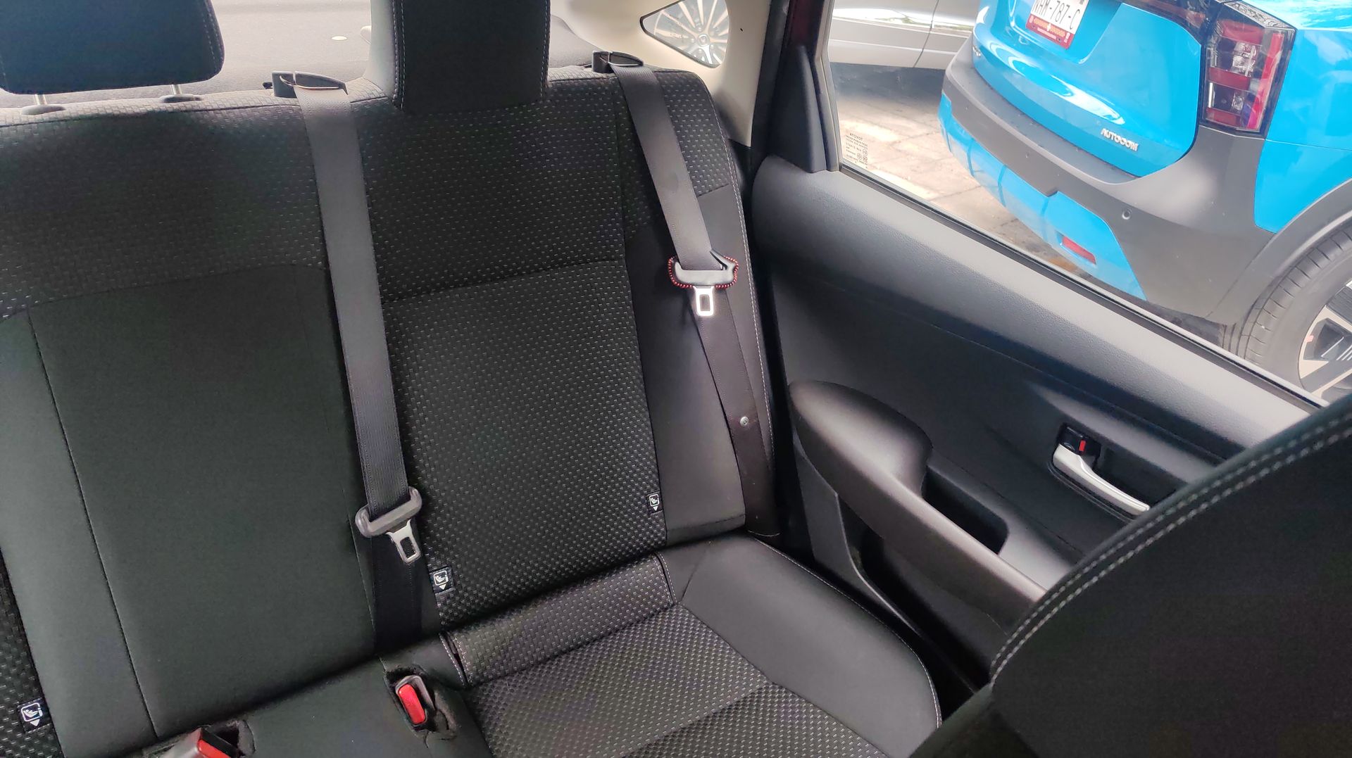 2023 Toyota YARIS YARIS 4 GASOLINA 4P