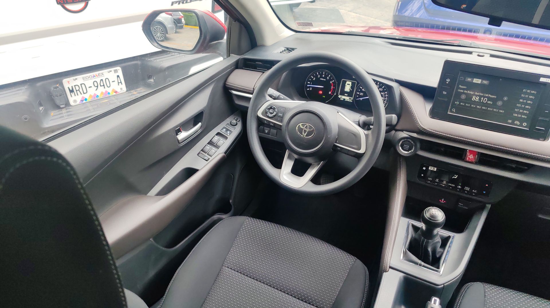 2023 Toyota YARIS YARIS 4 GASOLINA 4P