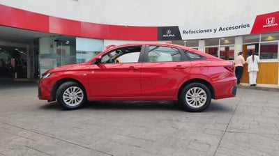 2023 Toyota YARIS YARIS 4 GASOLINA 4P