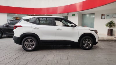 2023 Kia SELTOS EX TA