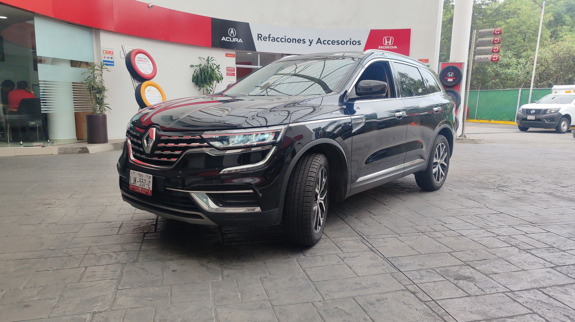 2024 RENAULT KOLEOS ICONIC