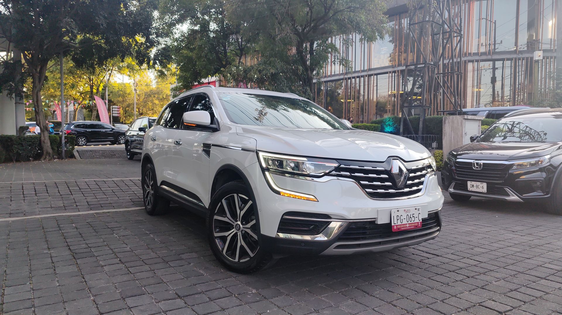 2024 RENAULT KOLEOS ICONIC