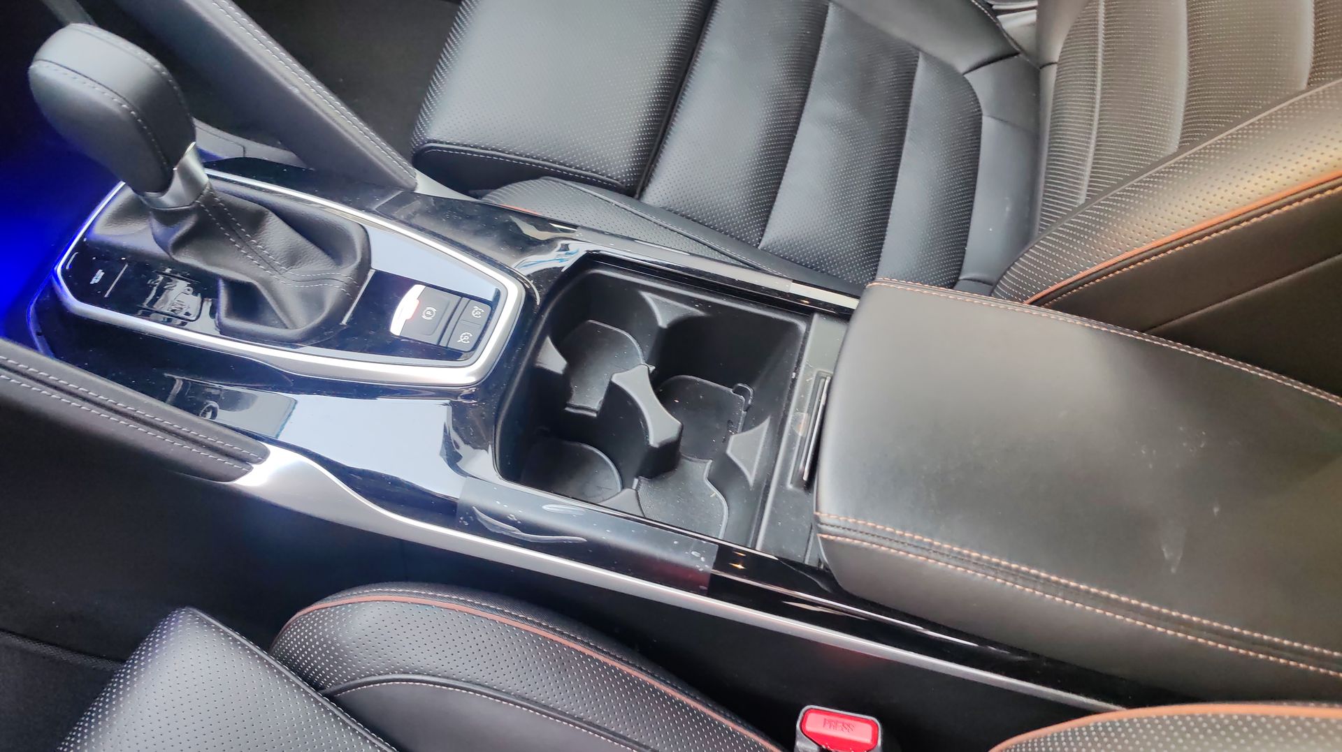 2024 RENAULT KOLEOS ICONIC