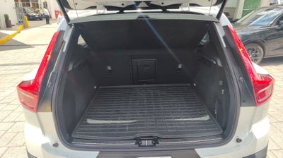 2023 Volvo XC40 ULTIMATE B4 MILD HYBRID